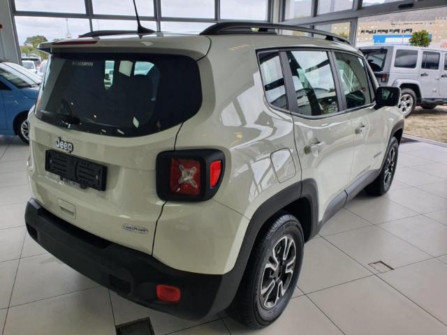 Jeep Renegade 1 4t Longitude William Simpson Jeep Tokai