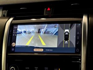Land Rover Discovery Sport P300e R-Dynamic HSE - Image 16