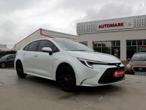 Toyota Corolla 1.8 Hybrid XS - Image 1