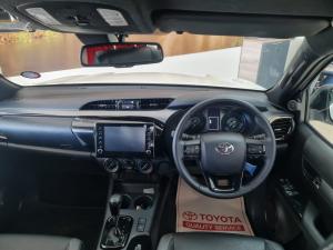 Toyota Hilux 2.8GD-6 Xtra cab Legend auto - Image 6