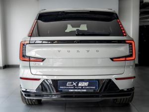Volvo EX90 Ultra Twin Performance - Image 4