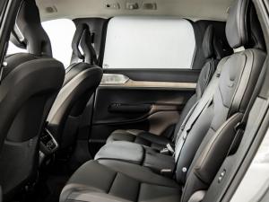 Volvo EX90 Ultra Twin Performance - Image 8