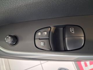 Nissan Navara 2.5DDTi single cab XE