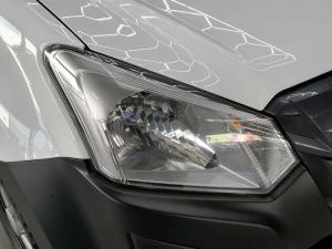 Isuzu D-Max Gen 6 250 single cab Fleetside safety - Image 16