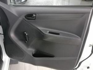 Isuzu D-Max Gen 6 250 single cab Fleetside safety - Image 29