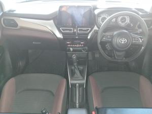 Toyota Starlet Cross 1.5 XR manual - Image 6