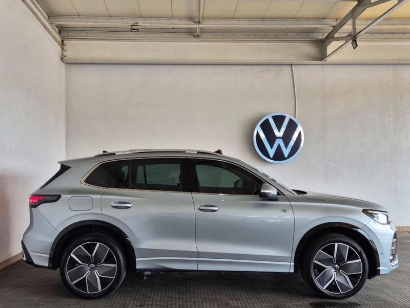 Volkswagen Tiguan Tiguan 2.0TDI R-Line 4Motion