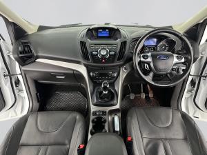 Ford Kuga 1.5 Ecoboost Trend - Image 11