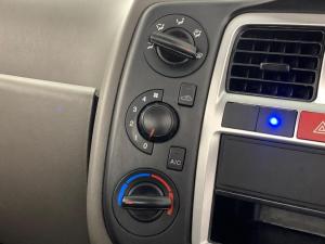 Hyundai H100 2.6DD/S - Image 10