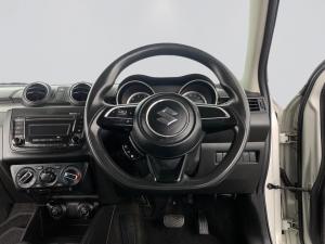 Suzuki Swift 1.2 GL AMT - Image 12