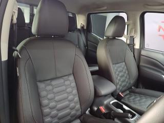 Nissan Navara 2.5DDTi double cab Stealth