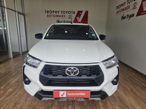 Toyota Hilux 2.4GD-6 double cab 4x4 Raider manual - Image 4