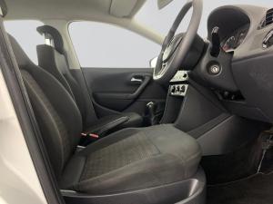 Volkswagen Polo Vivo 1.4 Trendline - Image 15
