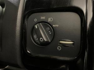 Land Rover Discovery 3 Td V6 HSE automatic - Image 16