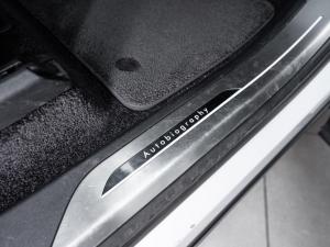 Land Rover Range Rover P530 Autobiography - Image 17