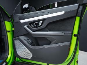 Lamborghini Urus Urus - Image 18
