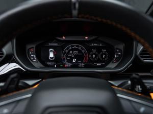 Lamborghini Urus S - Image 24