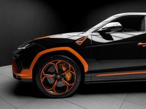 Lamborghini Urus S - Image 3