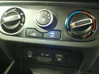 Hyundai Grand i10 1.2 Premium hatch