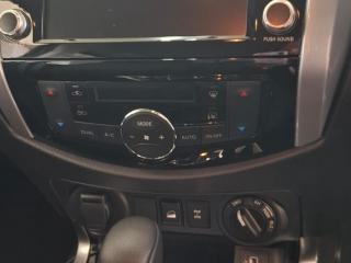 Nissan Navara 2.5DDTi double cab Stealth 4x4