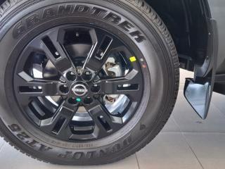 Nissan Navara 2.5DDTi double cab Stealth 4x4