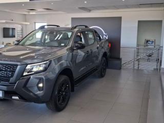 Nissan Navara 2.5DDTi double cab Stealth 4x4