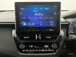 Toyota Corolla Cross 1.8 HEV XR - Image 13