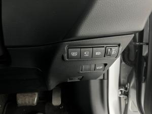 Toyota Corolla Cross 1.8 HEV XR - Image 16
