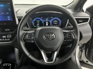Toyota Corolla Cross 1.8 HEV XR - Image 17