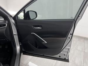 Toyota Corolla Cross 1.8 HEV XR - Image 21