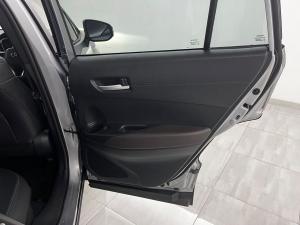 Toyota Corolla Cross 1.8 HEV XR - Image 25