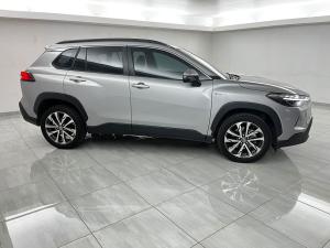 Toyota Corolla Cross 1.8 HEV XR - Image 9