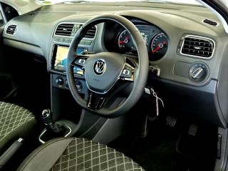 Volkswagen Polo Vivo hatch 1.6 Style