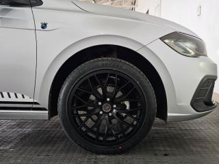Volkswagen Polo hatch 1.0TSI