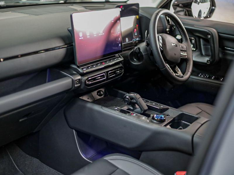 Haval H7 H7 2.0T 4WD Super Luxury Black Edition