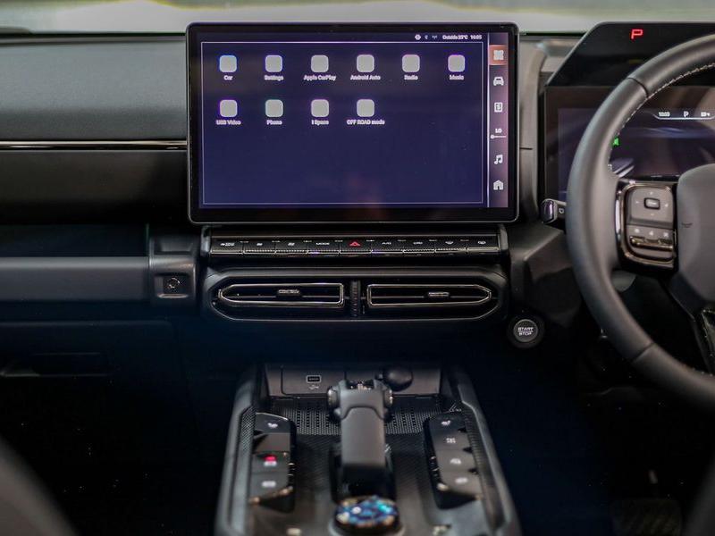 Haval H7 H7 2.0T 4WD Super Luxury Black Edition
