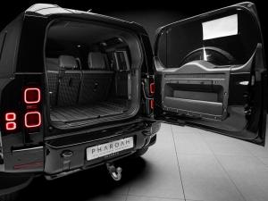 Land Rover Defender 110 D240 X-Dynamic SE - Image 13
