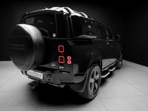 Land Rover Defender 110 D240 X-Dynamic SE - Image 14