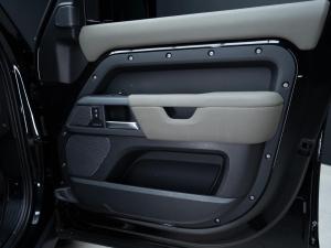 Land Rover Defender 110 D240 X-Dynamic SE - Image 18