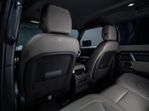 Land Rover Defender 110 D240 X-Dynamic SE - Image 29
