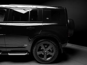 Land Rover Defender 110 D240 X-Dynamic SE - Image 4