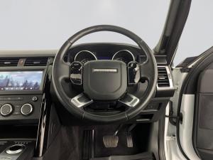 Land Rover Discovery 3.0 TD6 S - Image 12