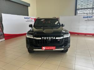 Toyota Land Cruiser 300 3.5T GR-Sport - Image 4