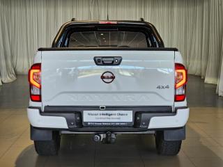 Nissan Navara 2.5DDTi double cab Pro-4X 4x4
