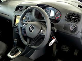 Volkswagen Polo Vivo hatch 1.6 Life