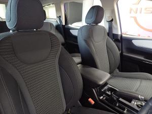 Mahindra XUV700 2.0T AX5 - Image 24