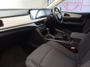 Mahindra XUV700 2.0T AX5 - Image 29