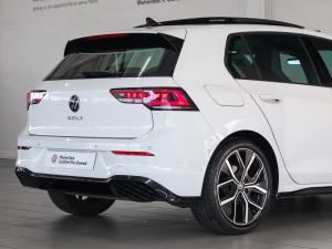 Volkswagen Golf 1.4TSI R-Line Plus - Image 8