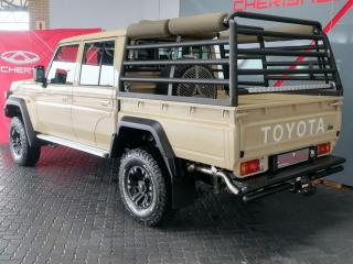 Toyota Land Cruiser 79 2.8GD-6 double cab auto