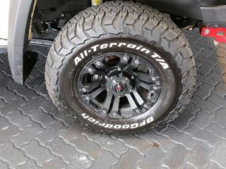 Toyota Land Cruiser 79 2.8GD-6 double cab auto